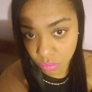 Meet your Posher, Lucy